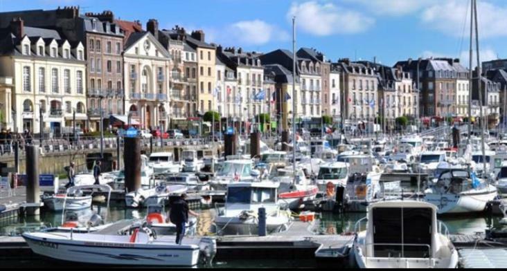 Appartement 1 Chambre, Dieppe Centre Draps Non Inclus المظهر الخارجي الصورة